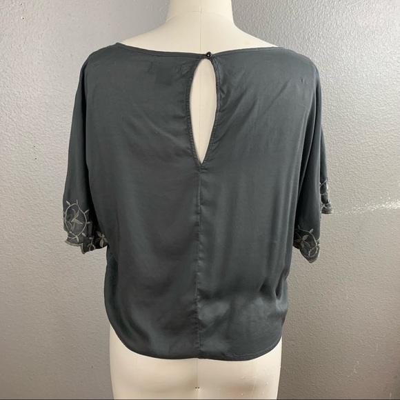 American Eagle Outfitters gray embroidered blouse - Picture 5 of 9